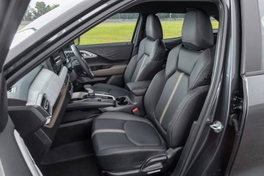 Mitsubishi xFORCE HEV-a13.jpg