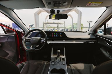 omoda-c5-02.JPG
