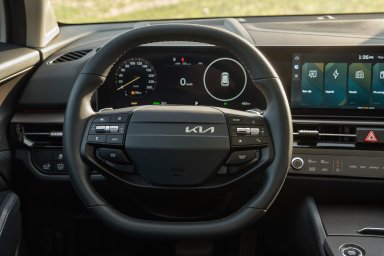 Kia New Sportage Hybrid 2.jpg