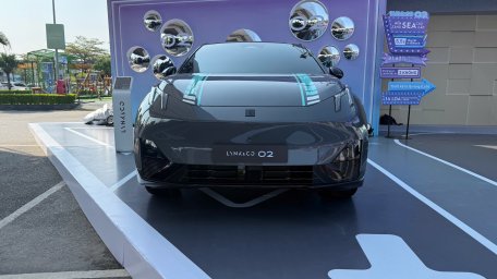 Lynk & Co 02 1.jpg