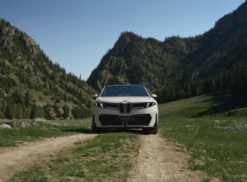 BMW iX3 L 2026 2026-08-22 lúc 09.54.38.png