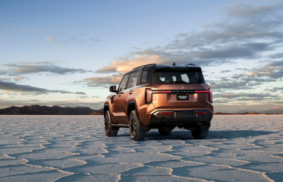 Mitsubishi Pajero 2.png