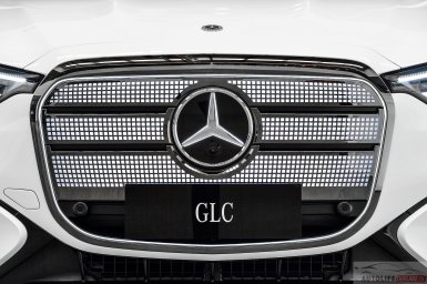 Mercedes-Benz GLC 300 -9.jpg