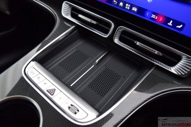 Mercedes-Benz GLC 300 -15.jpg