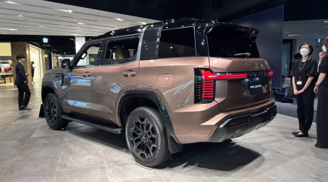 Mitsubishi Pajero (3).png