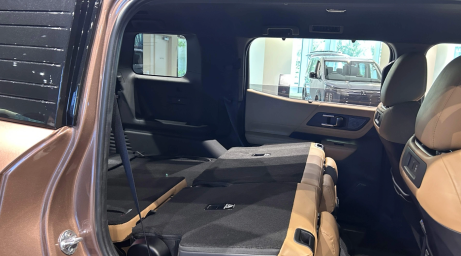 Mitsubishi Pajero (13).png