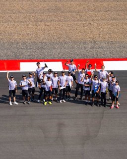 Moto4 6.jpg