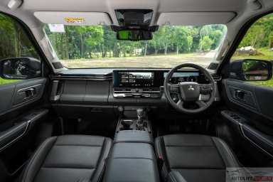 2026 Mitsubishi Pajero 4.jpg