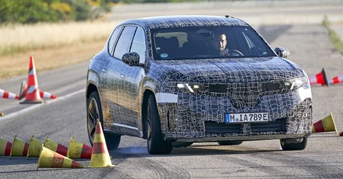 2026-BMW-iX3-prototype-31-e1750304801558.jpg